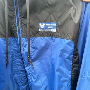 Disney Windbreaker with fleece 3x